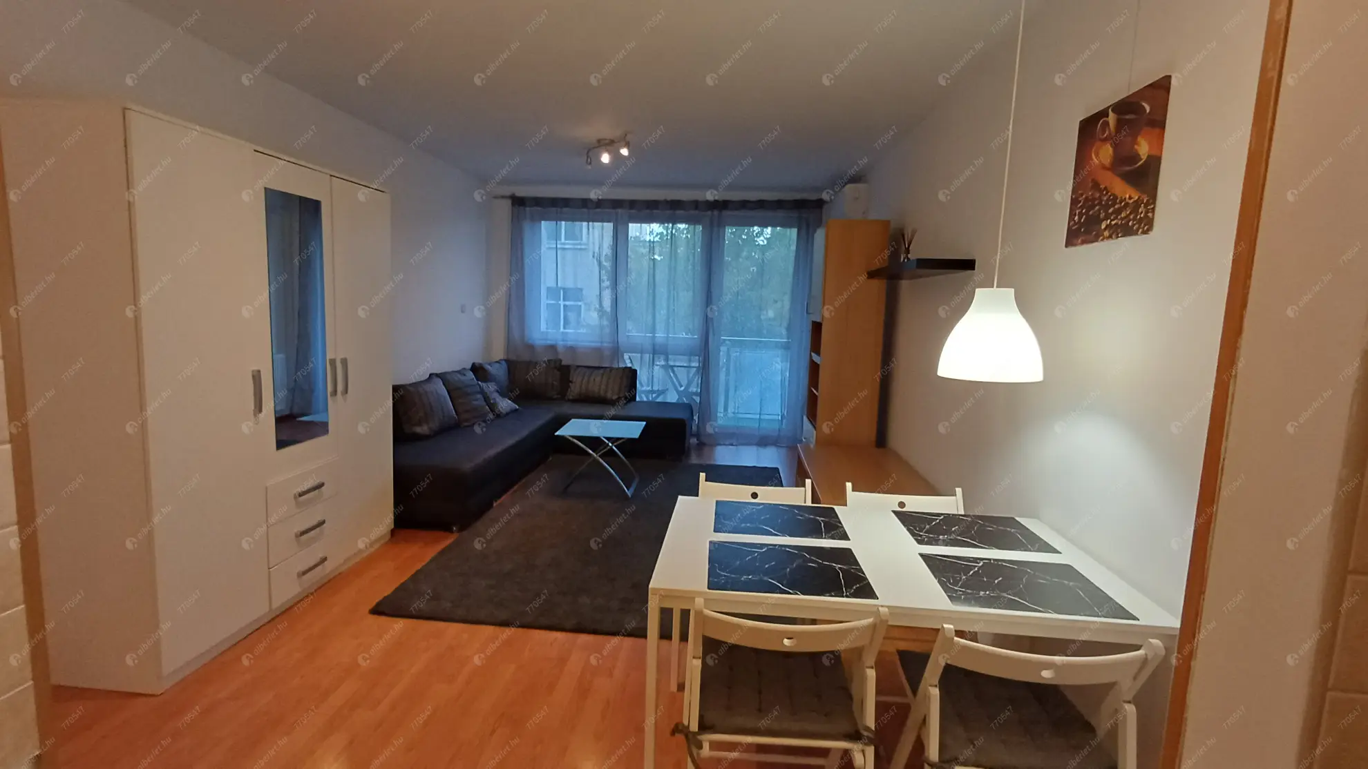 Kiadó albérlet 170000 Ft/hó áron: ,   . Mérete: 40 nm, 1 szobás | Alberlet.hu - 6574293