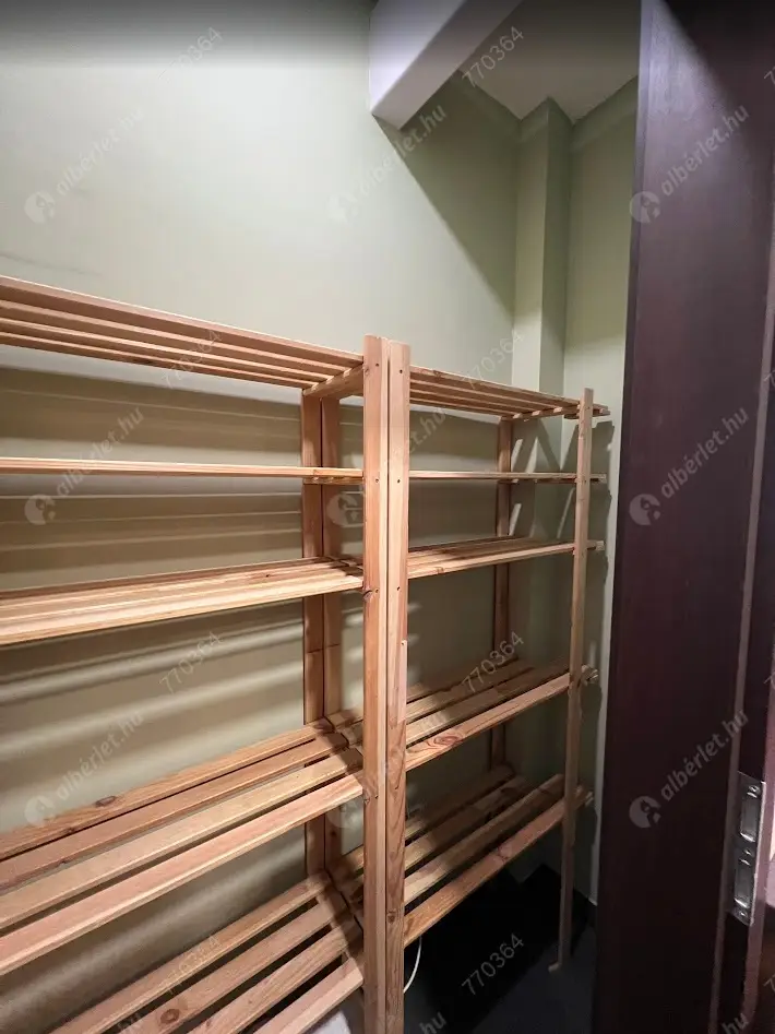 Kiadó albérlet 650000 Ft/hó áron: ,   . Mérete: 90 nm, 3 szobás | Alberlet.hu - 6571580