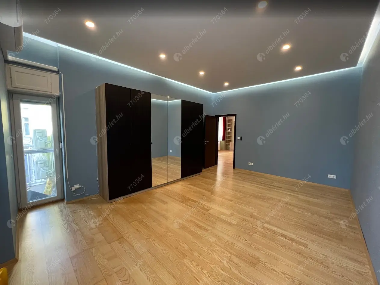 Kiadó albérlet 650000 Ft/hó áron: ,   . Mérete: 90 nm, 3 szobás | Alberlet.hu - 6571582