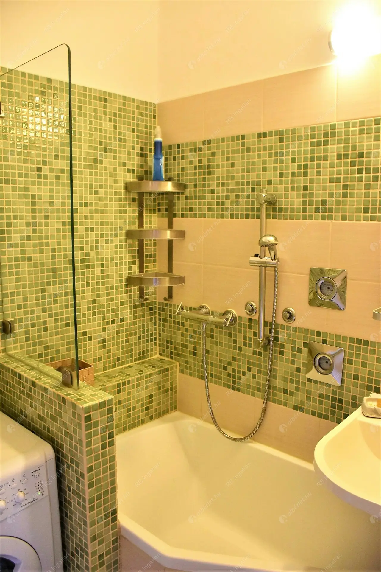 Kiadó albérlet 0 Ft/hó áron: ,   . Mérete:  nm, 1 szobás | Alberlet.hu - 5659333