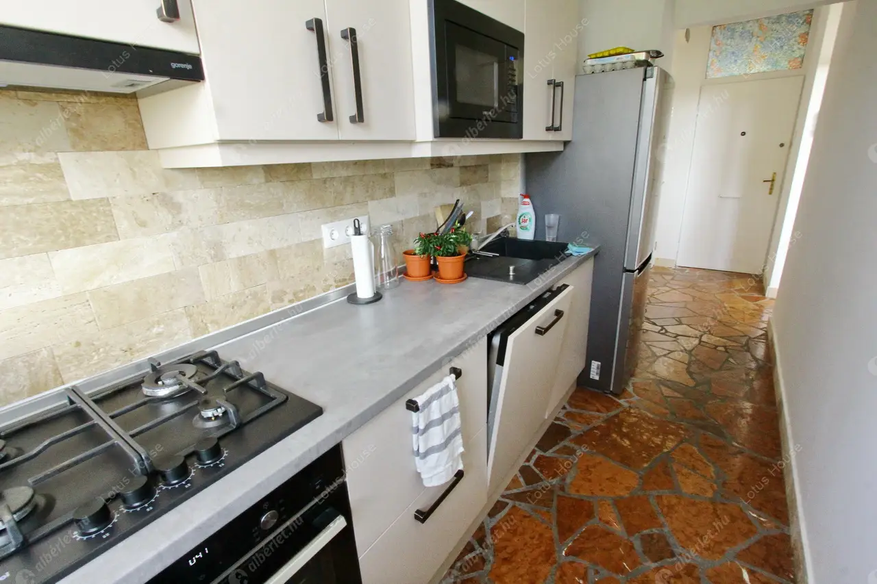 Kiadó albérlet 0 Ft/hó áron: ,   . Mérete:  nm, 1 szobás | Alberlet.hu - 6097103