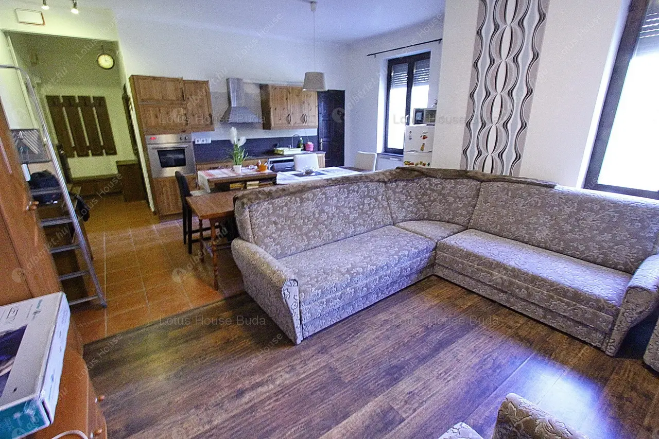 Kiadó albérlet 0 Ft/hó áron: ,   . Mérete:  nm, 1 szobás | Alberlet.hu - 6143378