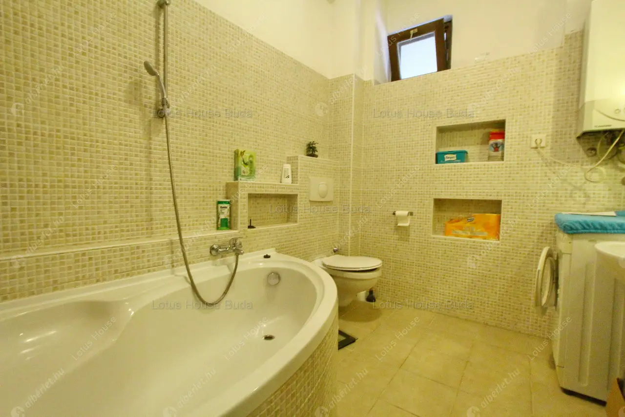 Kiadó albérlet 0 Ft/hó áron: ,   . Mérete:  nm, 1 szobás | Alberlet.hu - 6143382