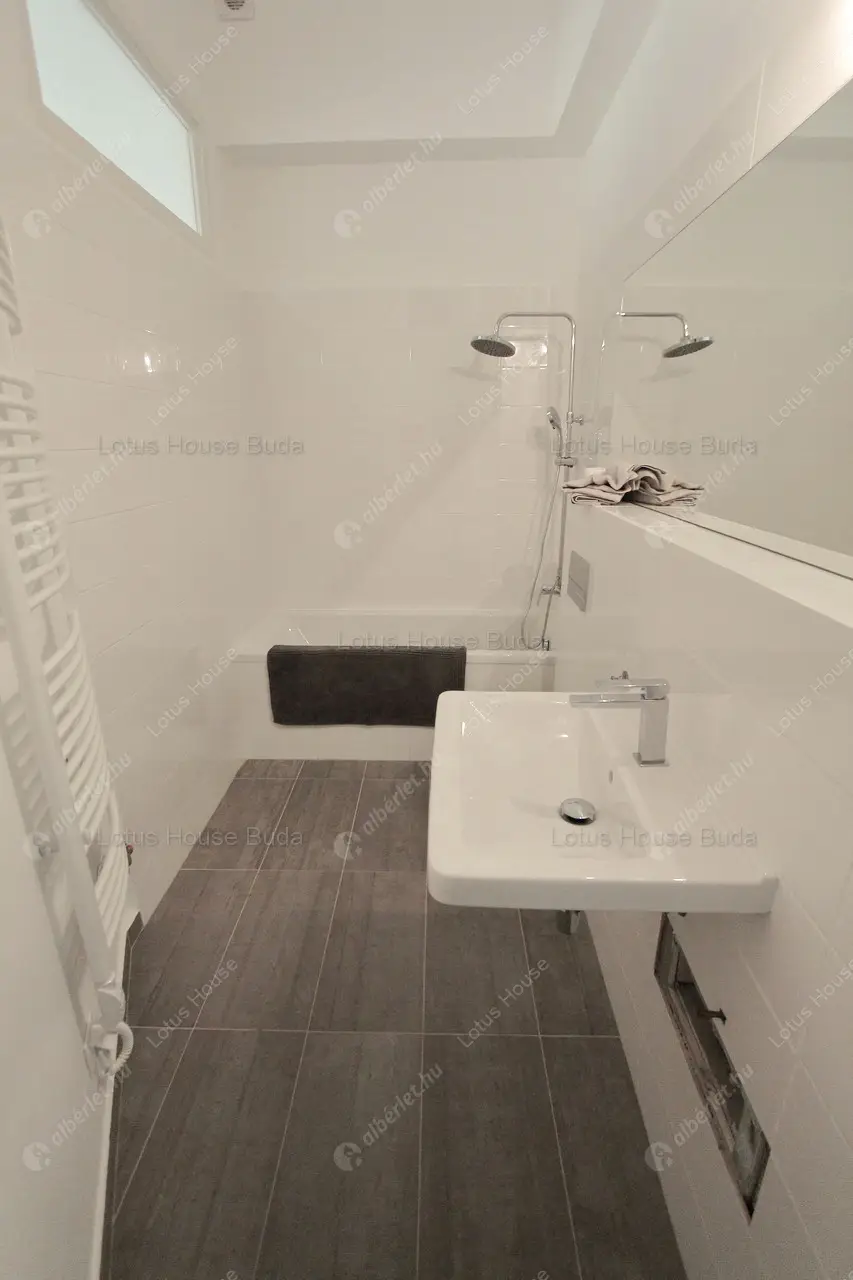 Kiadó albérlet 0 Ft/hó áron: ,   . Mérete:  nm, 1 szobás | Alberlet.hu - 6281641