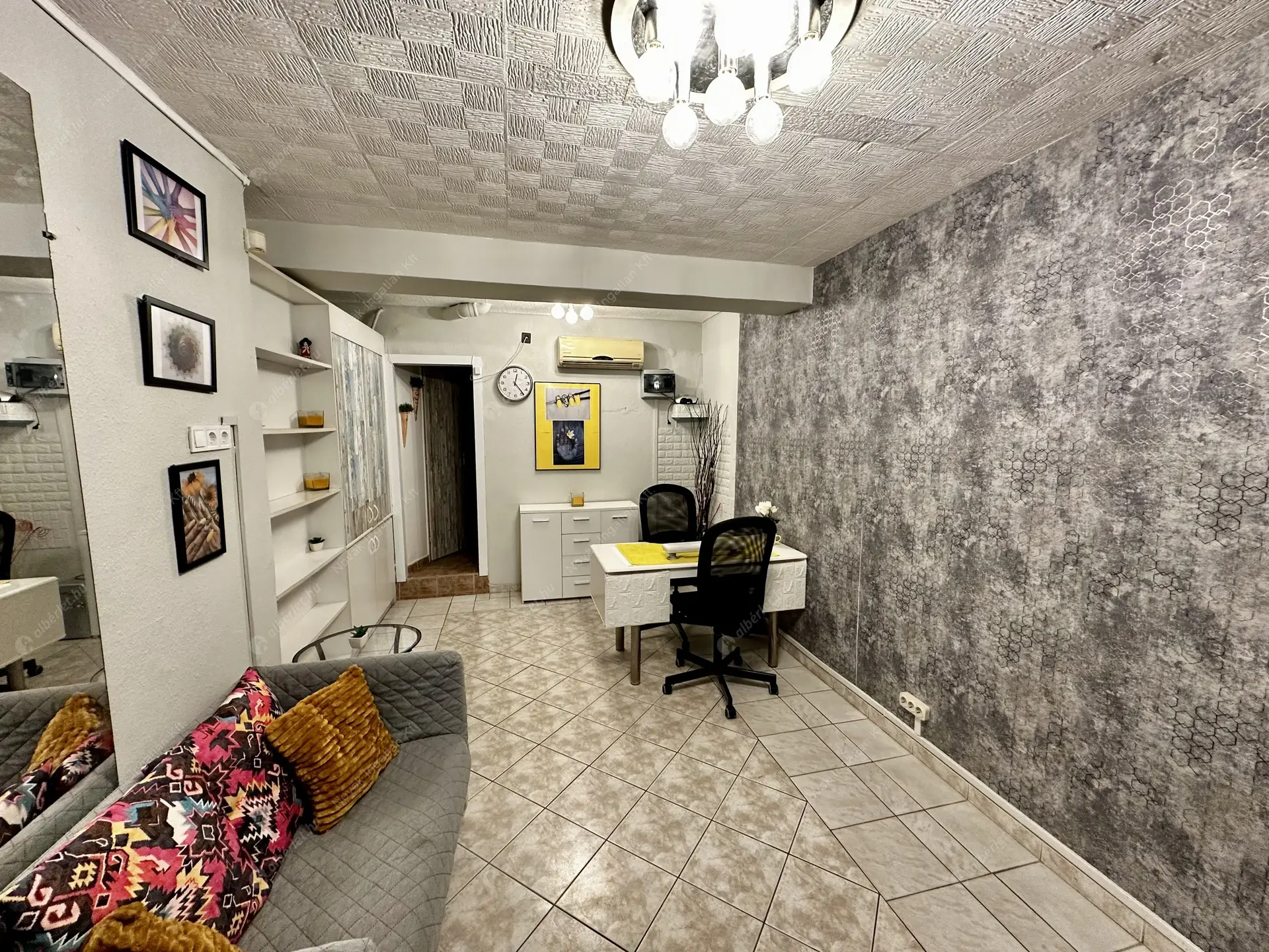 Kiadó albérlet 0 Ft/hó áron: ,   . Mérete:  nm, 1 szobás | Alberlet.hu - 6463283