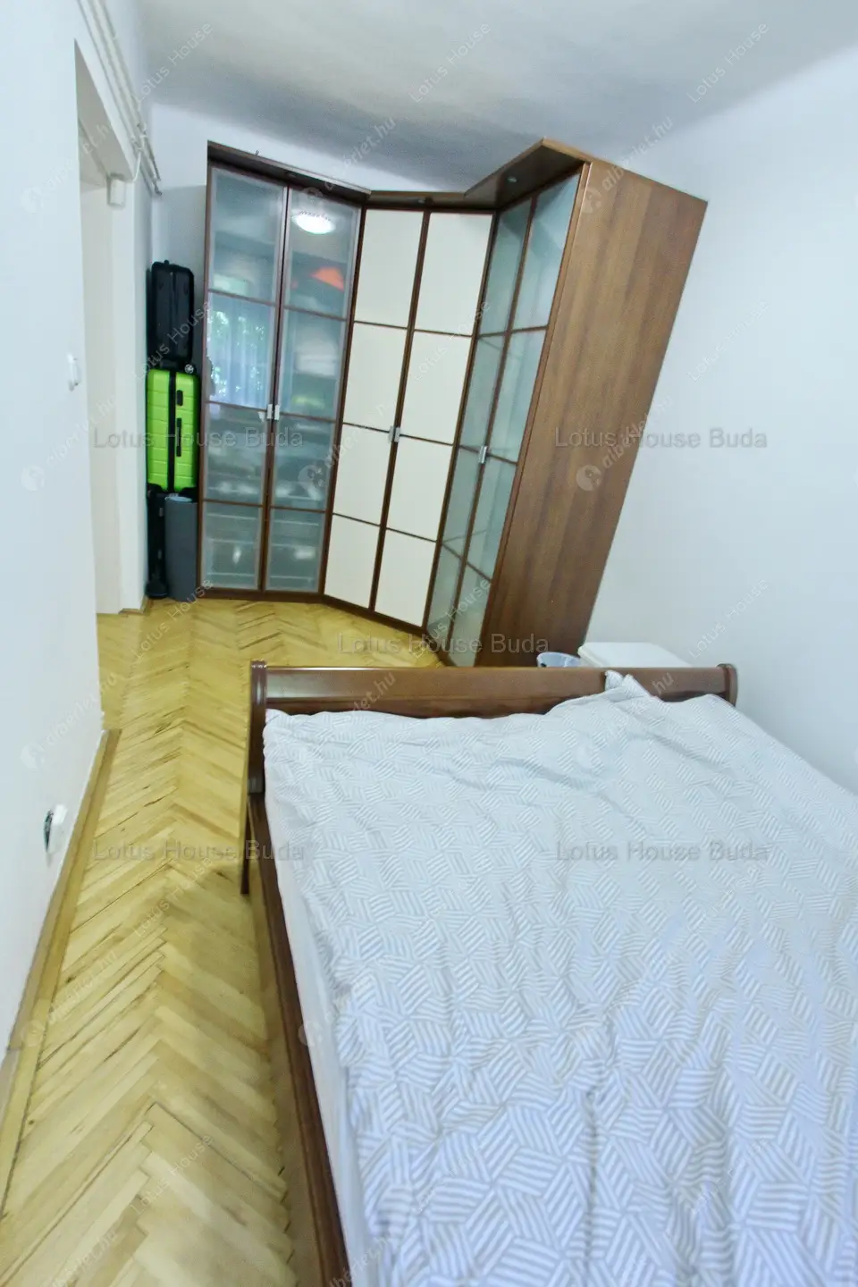 Kiadó albérlet 0 Ft/hó áron: ,   . Mérete:  nm, 1 szobás | Alberlet.hu - 6525839