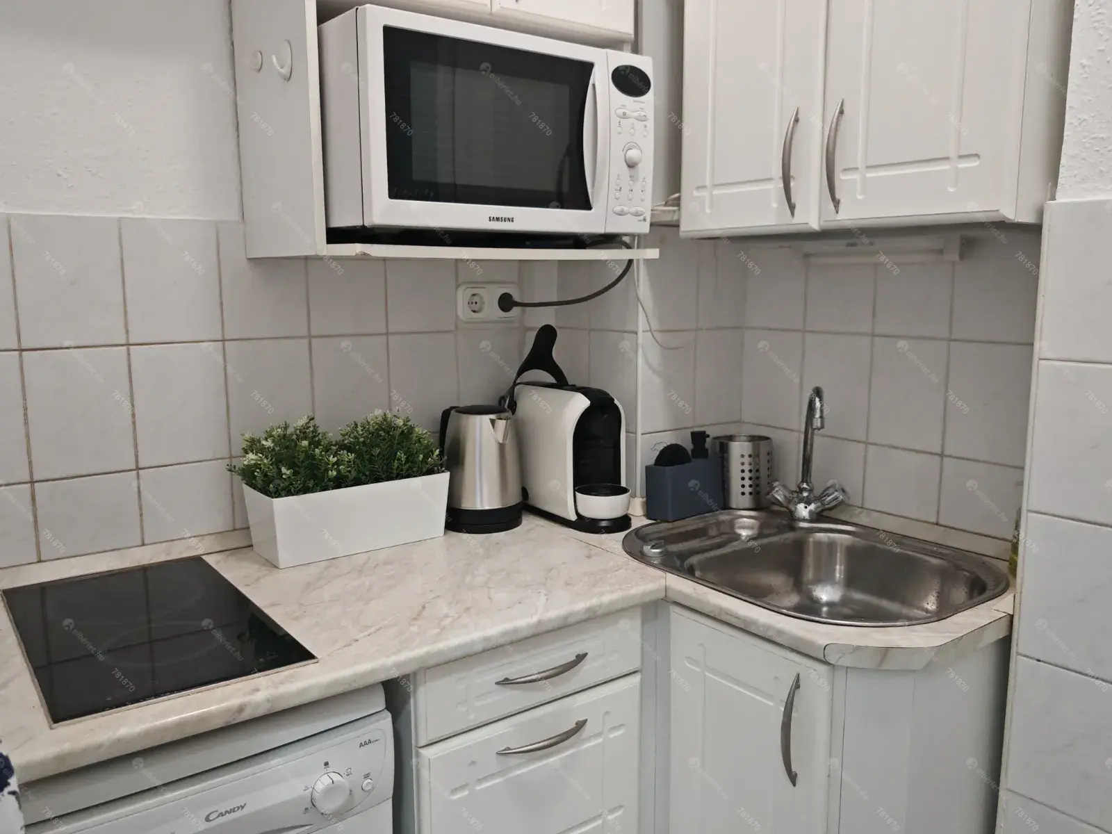 Kiadó albérlet 0 Ft/hó áron: ,   . Mérete:  nm, 1 szobás | Alberlet.hu - 6790997