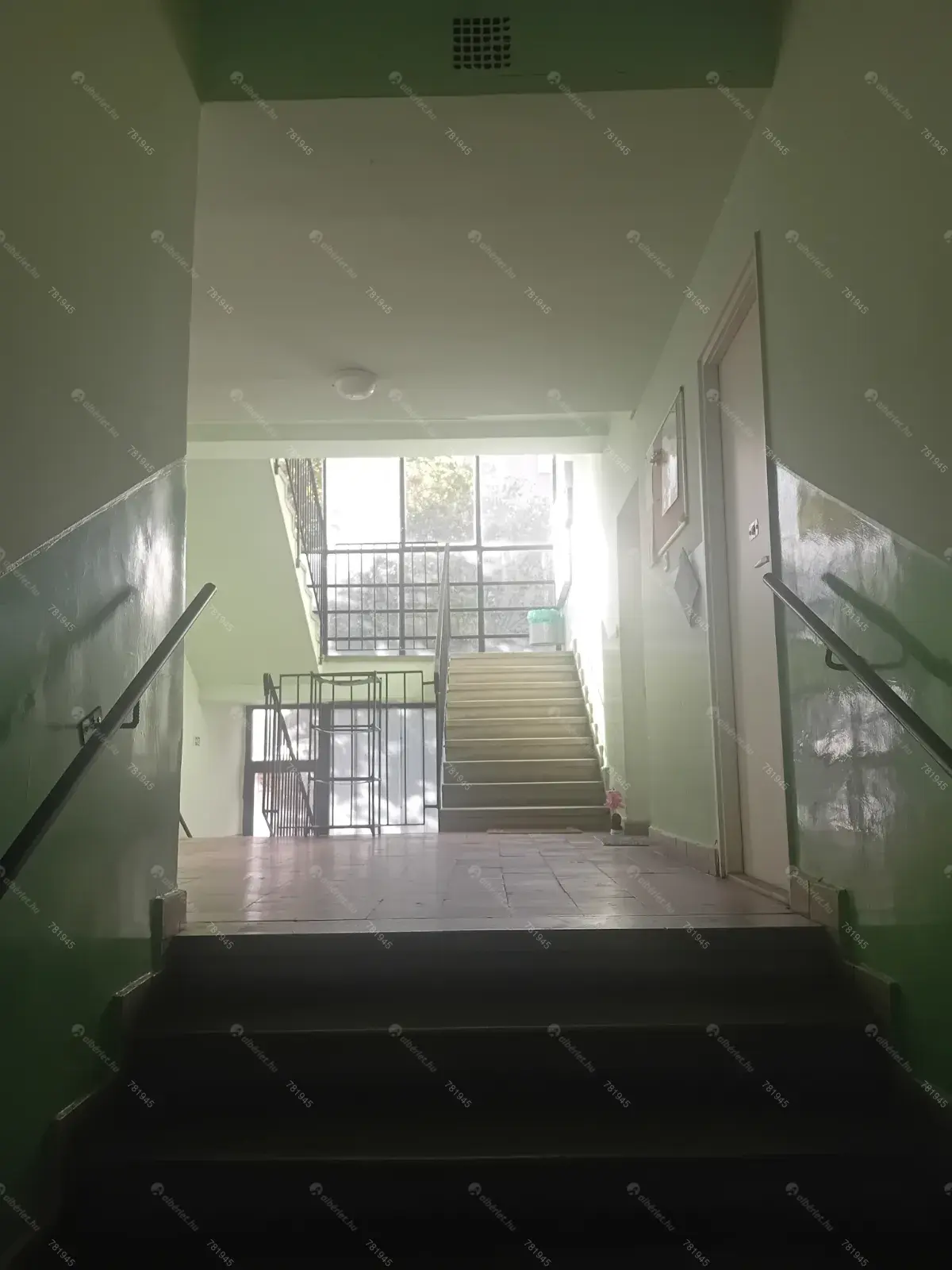 Kiadó albérlet 0 Ft/hó áron: ,   . Mérete:  nm, 1 szobás | Alberlet.hu - 6792372