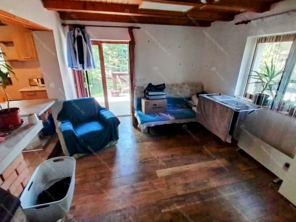 Kiadó albérlet 250000 Ft/hó áron: Aba,  Rozmaring utca. Mérete: 55 nm, 2 szobás | Alberlet.hu - 6691568