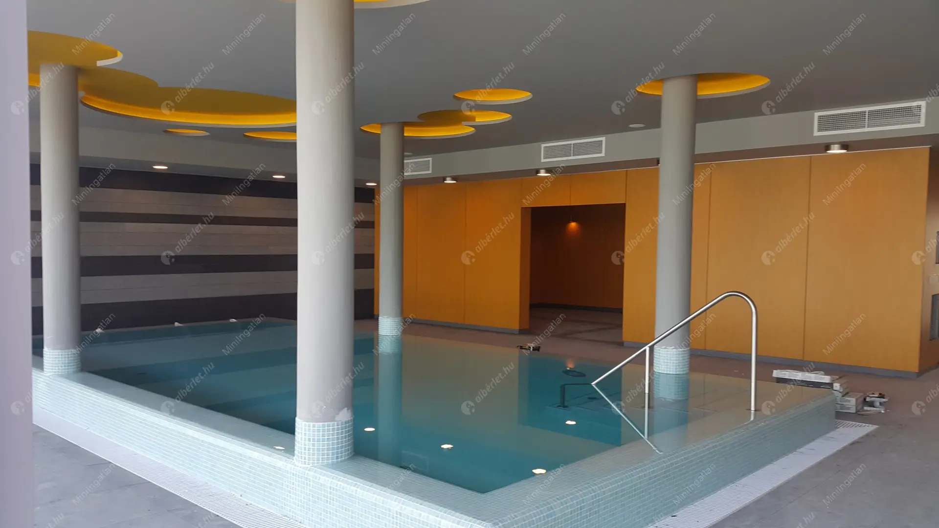 Kiadó albérlet 582000 Ft/hó áron: Balatonfüred,  Széchenyi utca. Mérete: 65 nm, 3 szobás | Alberlet.hu - 6314718