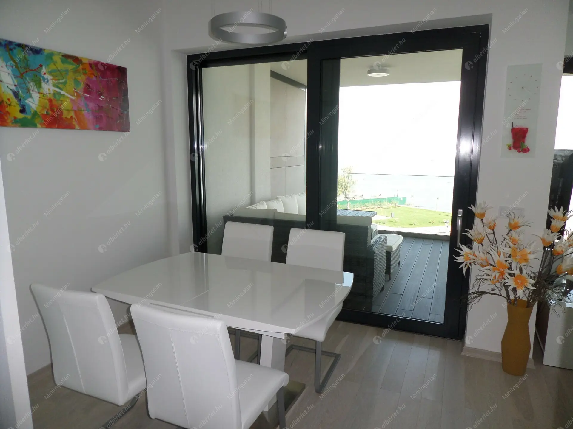 Kiadó albérlet 582000 Ft/hó áron: Balatonfüred,  Széchenyi utca. Mérete: 65 nm, 3 szobás | Alberlet.hu - 6314731