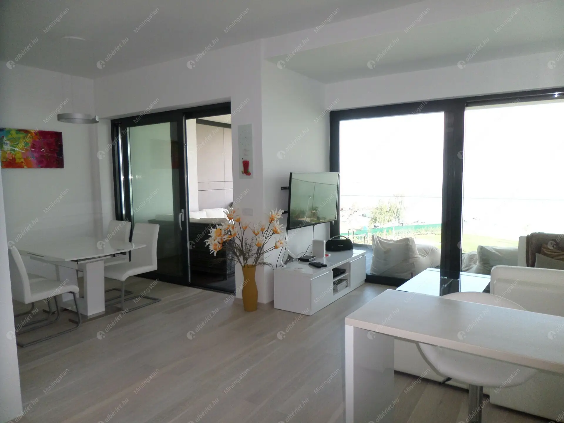 Kiadó albérlet 582000 Ft/hó áron: Balatonfüred,  Széchenyi utca. Mérete: 65 nm, 3 szobás | Alberlet.hu - 6314739