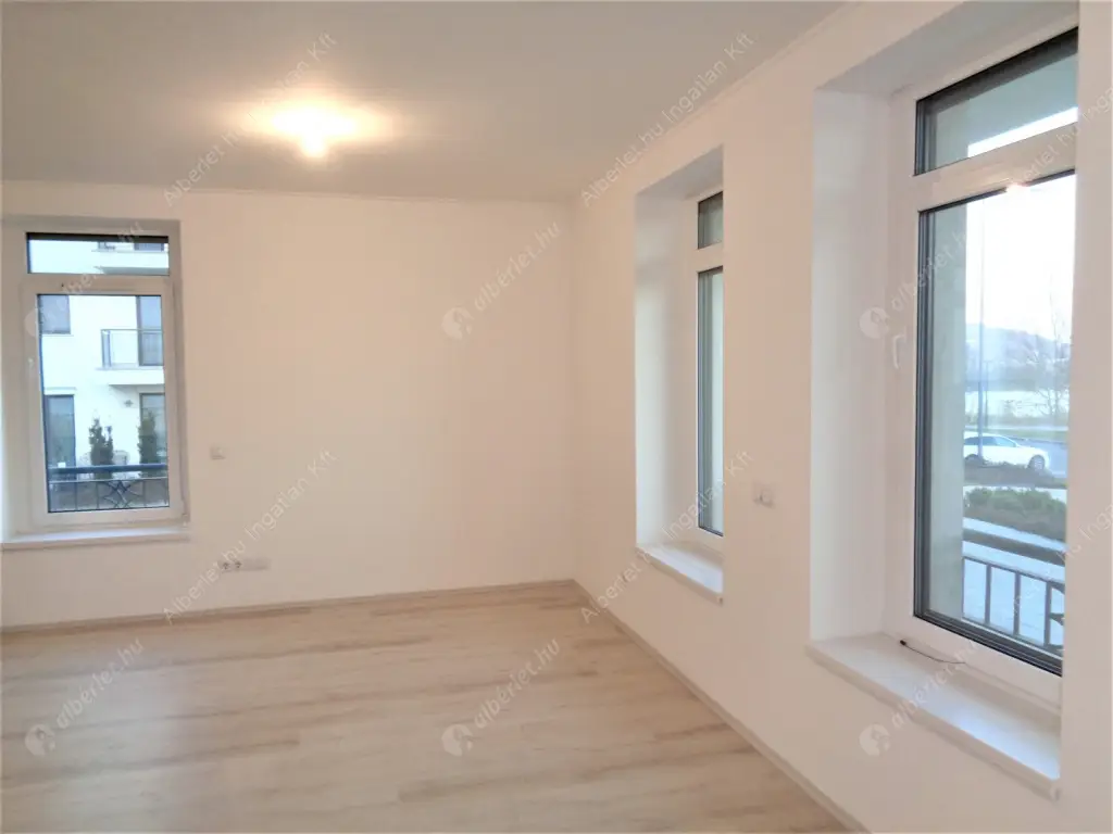 Kiadó albérlet 320000 Ft/hó áron: Biatorbágy,  Kőris utca. Mérete: 72 nm, 2 szobás | Alberlet.hu - 6629152