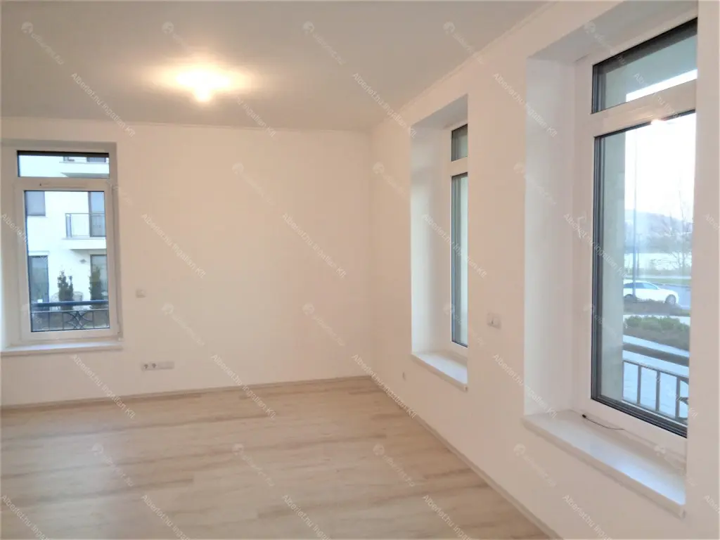 Kiadó albérlet 320000 Ft/hó áron: Biatorbágy,  Kőris utca. Mérete: 72 nm, 2 szobás | Alberlet.hu - 6652788