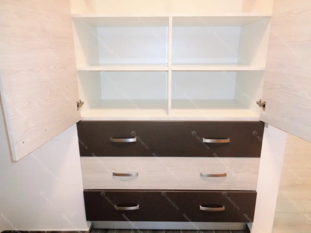 Kiadó albérlet 320000 Ft/hó áron: Biatorbágy,  Kőris utca. Mérete: 72 nm, 2 szobás | Alberlet.hu - 6652796