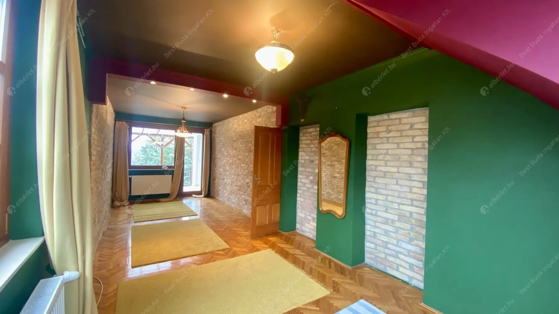 Kiadó albérlet 450000 Ft/hó áron: Budakeszi,  Barackvirág utca. Mérete: 200 nm, 4 szobás | Alberlet.hu - 6157253