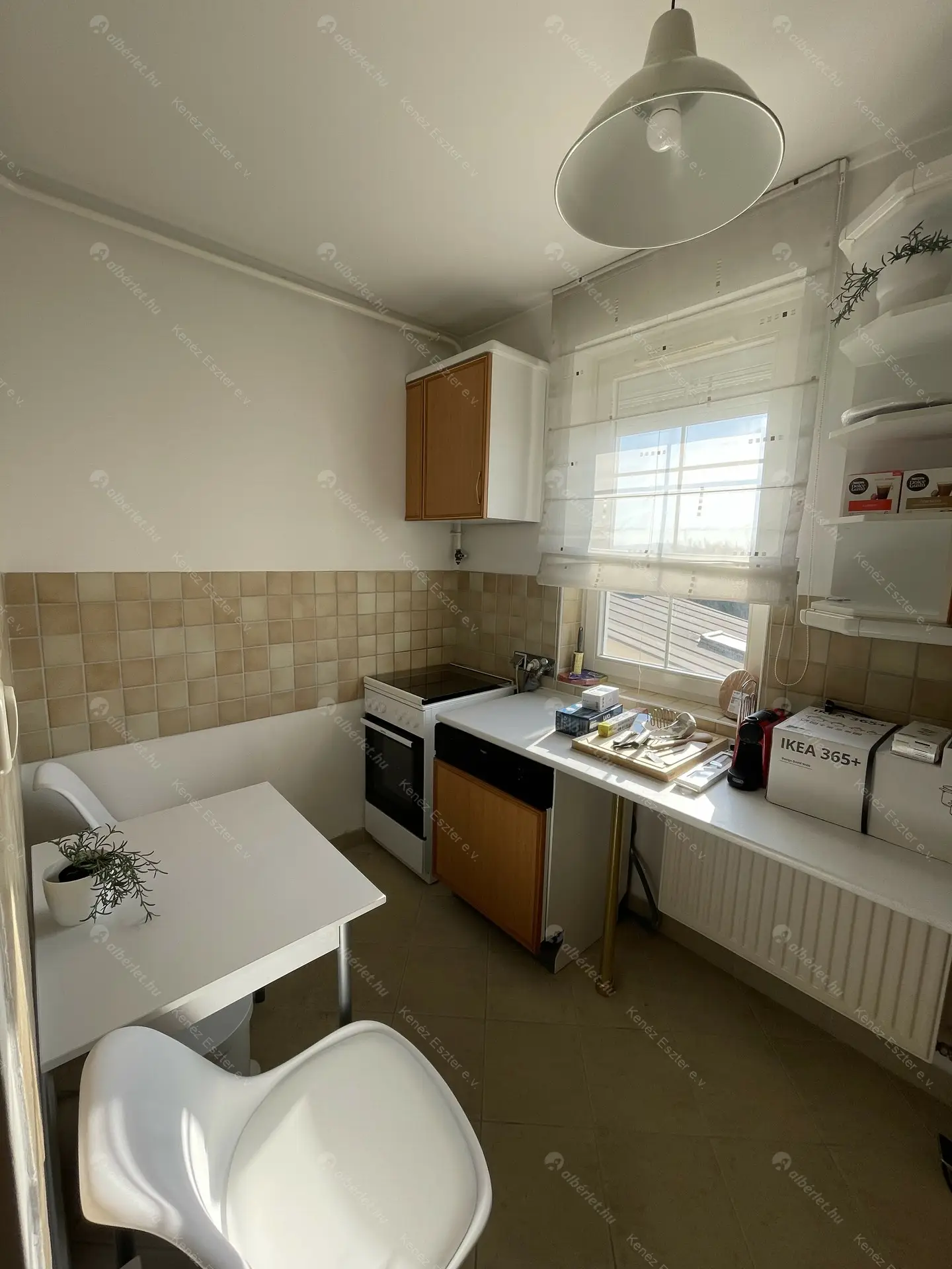 Kiadó albérlet 299000 Ft/hó áron: Budaörs,  Ebner György  . Mérete: 50 nm, 2 szobás | Alberlet.hu - 6465299