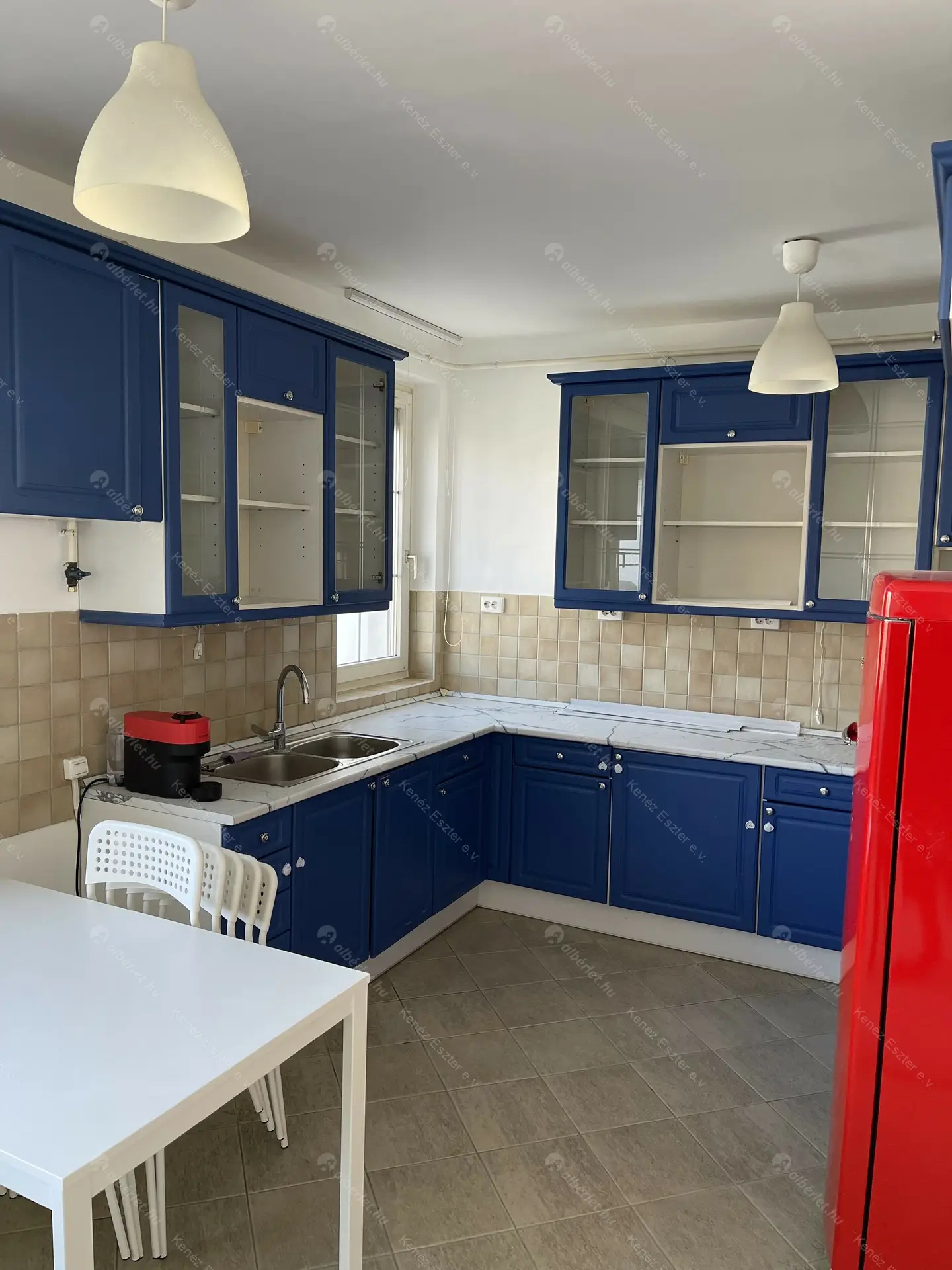 Kiadó albérlet 299000 Ft/hó áron: Budaörs,  Ebner György  . Mérete: 50 nm, 2 szobás | Alberlet.hu - 6465306