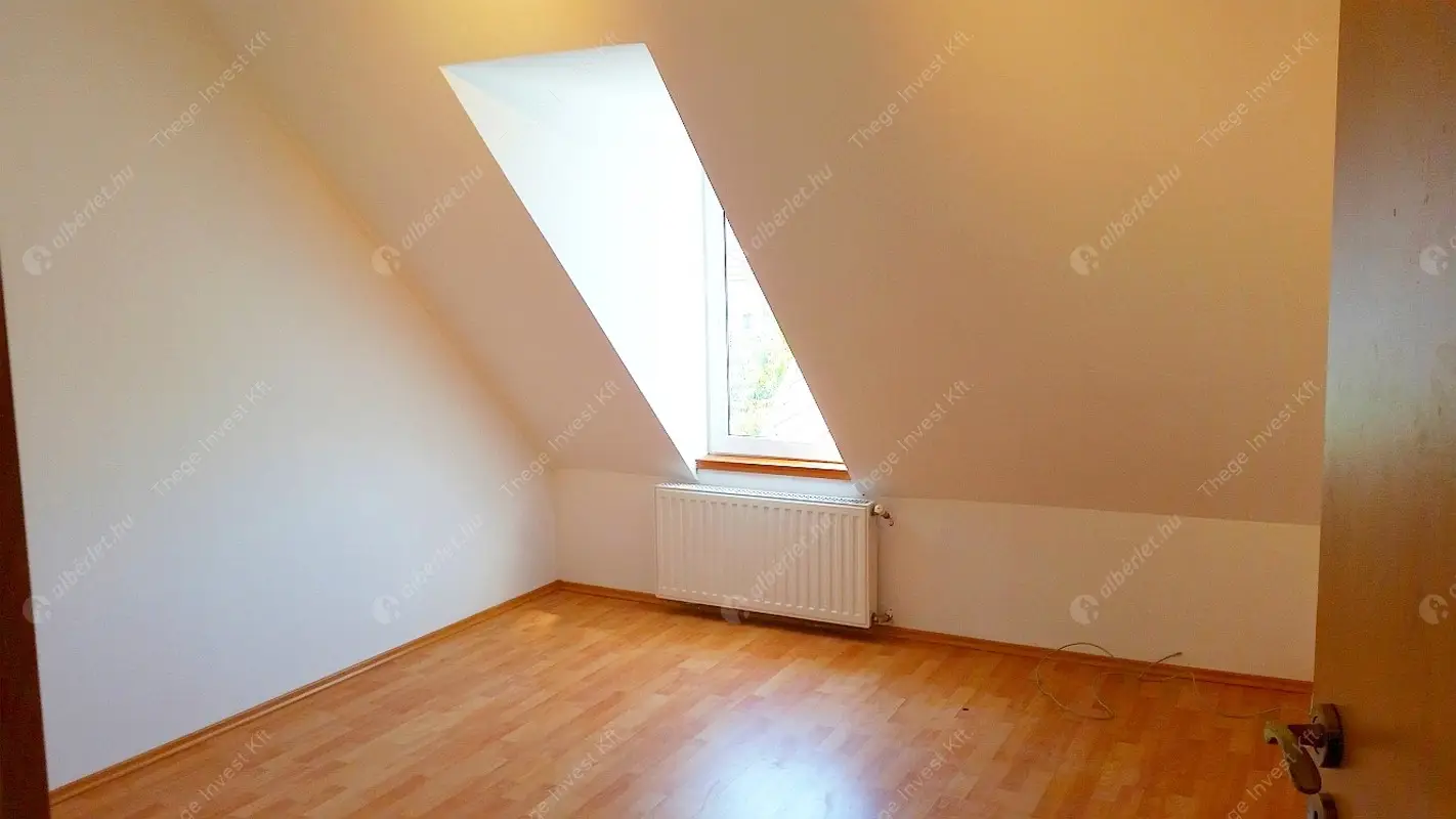 Kiadó albérlet 0 Ft/hó áron: Budaörs,  Nefelejcs . Mérete: 92 nm, 3 szobás | Alberlet.hu - 6428025