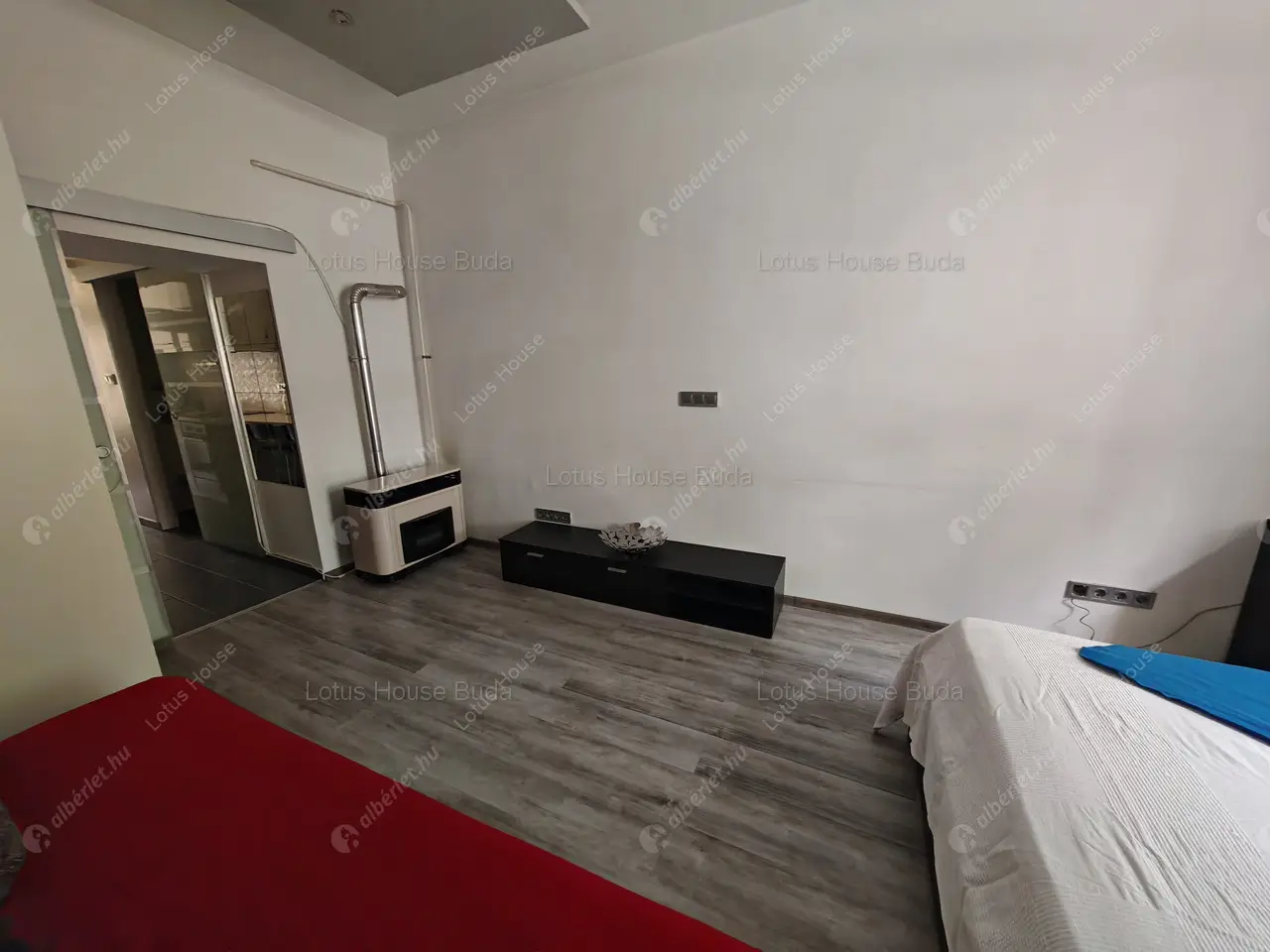 Kiadó albérlet 190000 Ft/hó áron: Budapest, I. kerület  Aladár utca. Mérete: 27 nm, 1 szobás | Alberlet.hu - 6557846