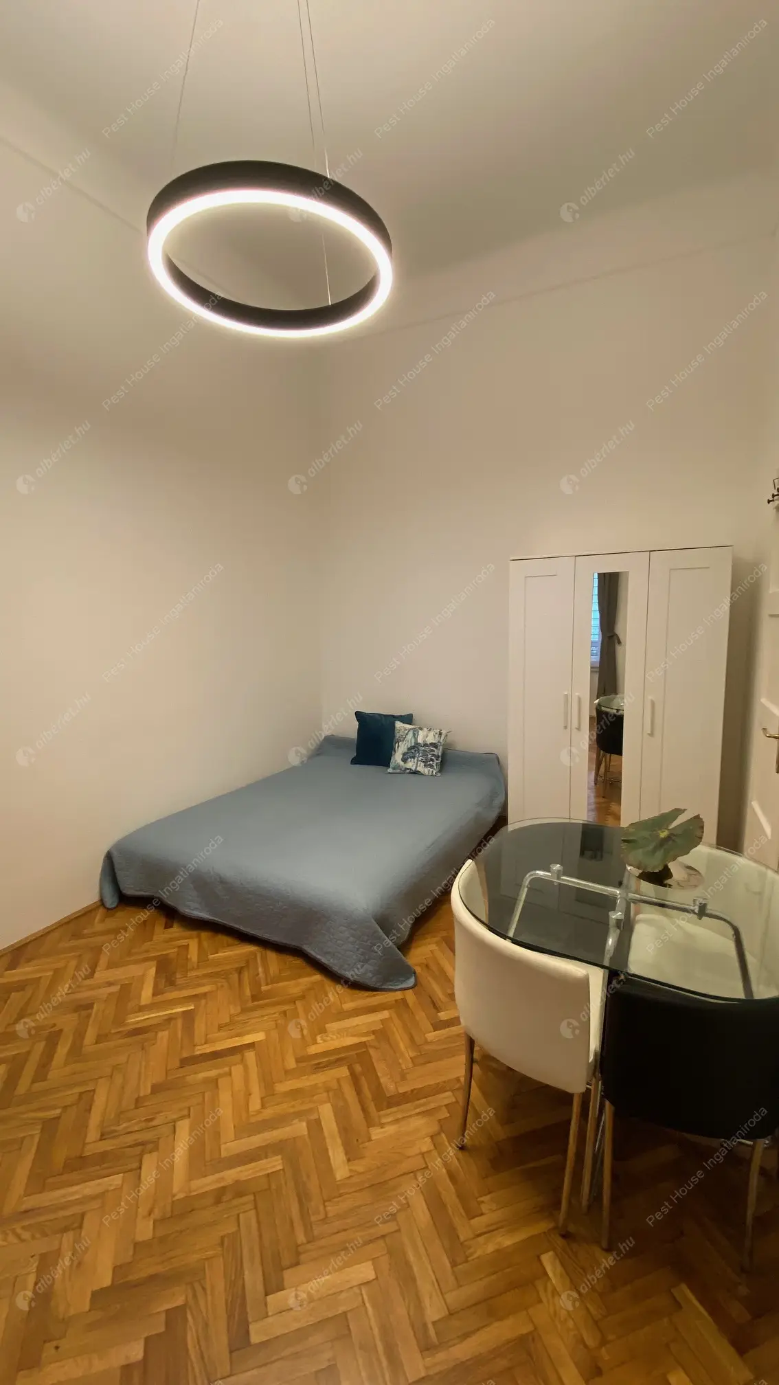 Kiadó albérlet 170000 Ft/hó áron: Budapest, I. kerület  Attila út. Mérete: 27 nm, 1 szobás | Alberlet.hu - 6580401