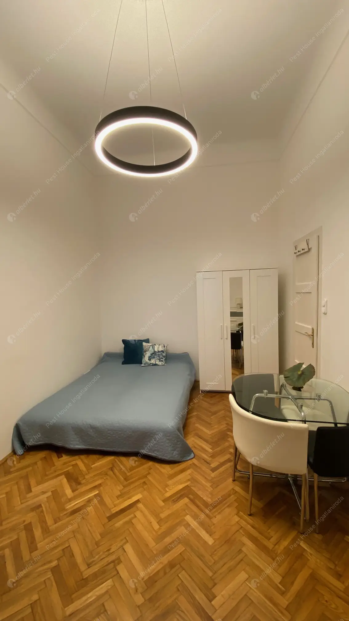 Kiadó albérlet 170000 Ft/hó áron: Budapest, I. kerület  Attila út. Mérete: 27 nm, 1 szobás | Alberlet.hu - 6580403