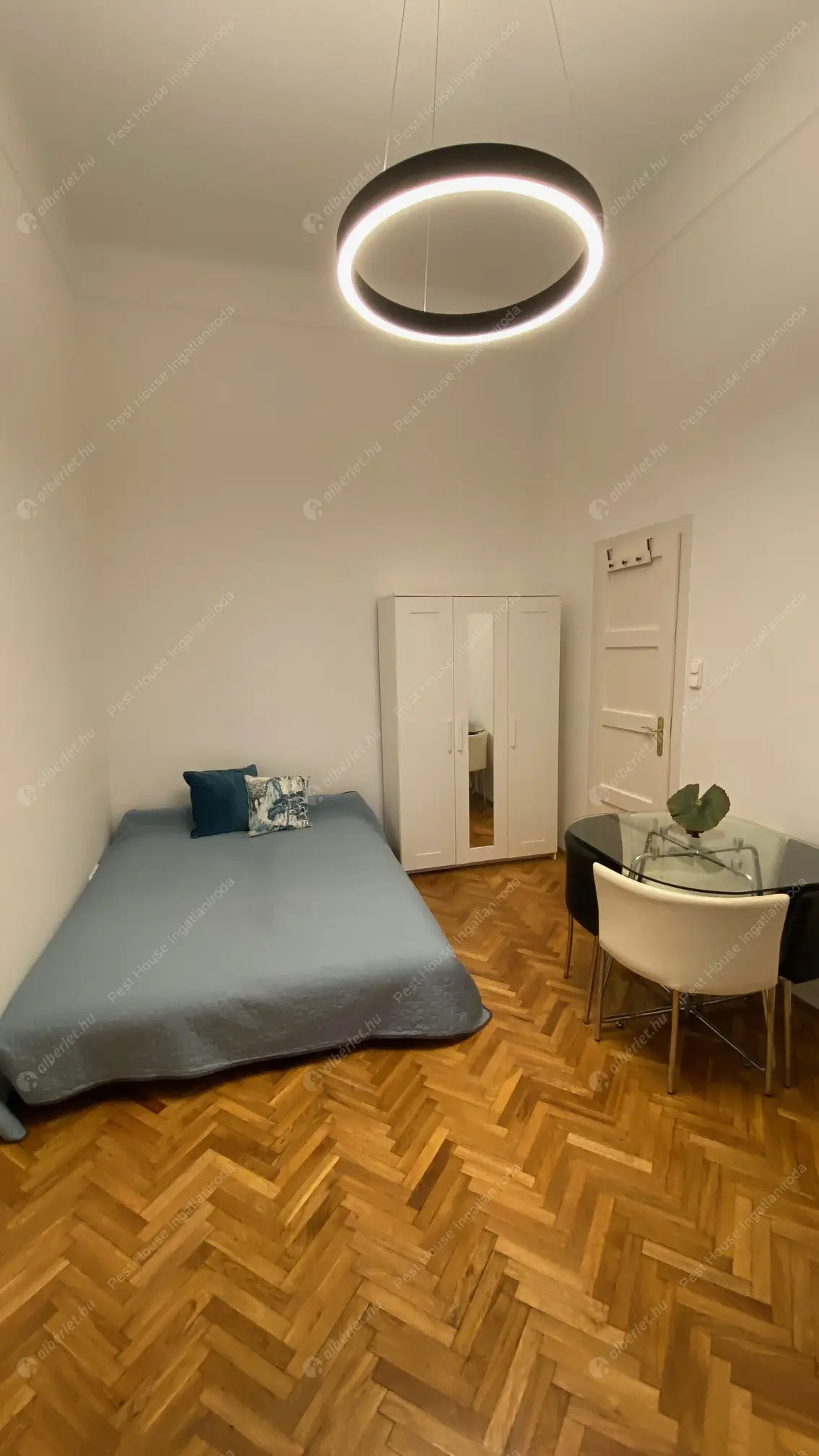 Kiadó albérlet 170000 Ft/hó áron: Budapest, I. kerület  Attila út. Mérete: 27 nm, 1 szobás | Alberlet.hu - 6580404