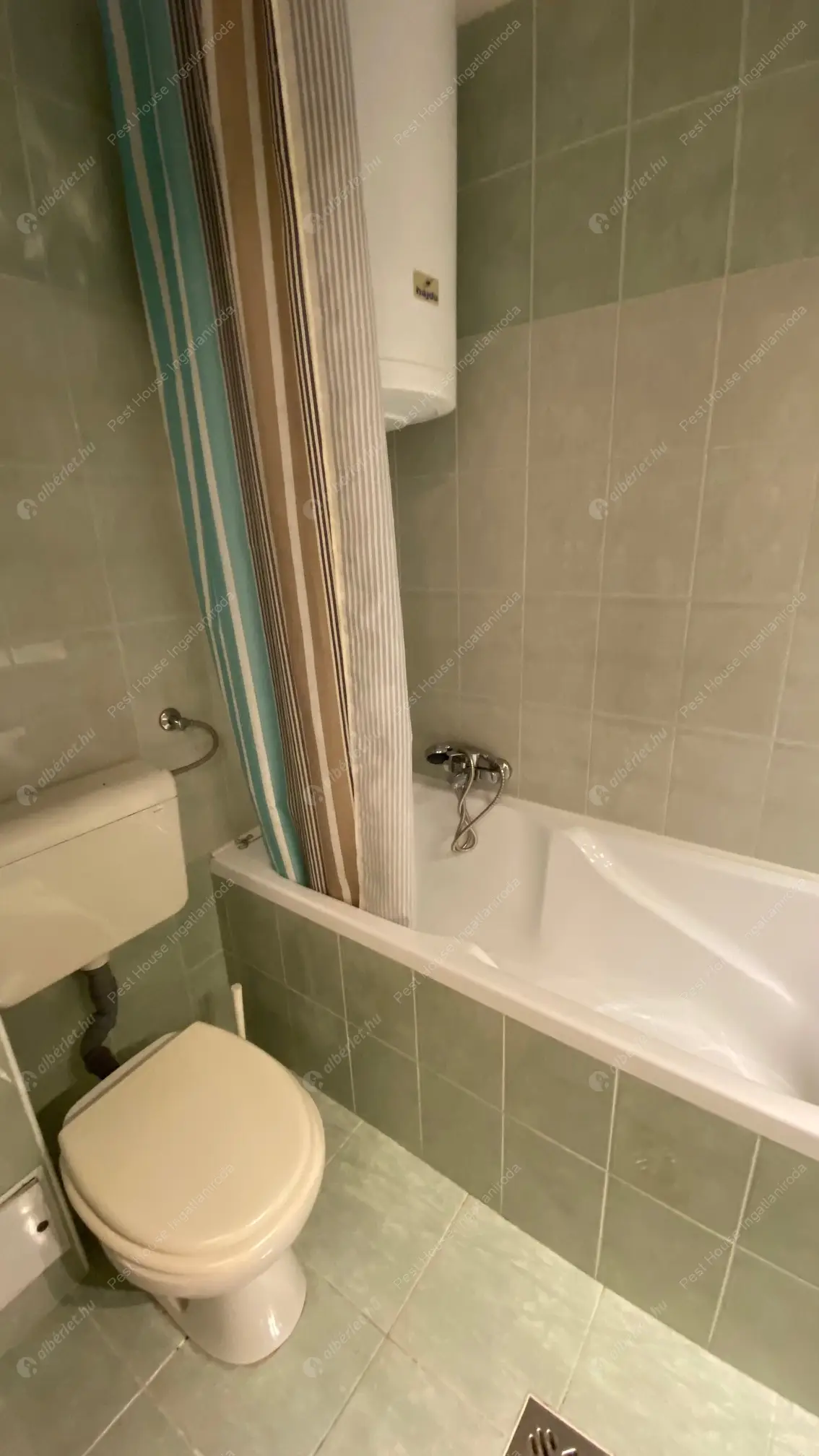 Kiadó albérlet 170000 Ft/hó áron: Budapest, I. kerület  Attila út. Mérete: 27 nm, 1 szobás | Alberlet.hu - 6580412