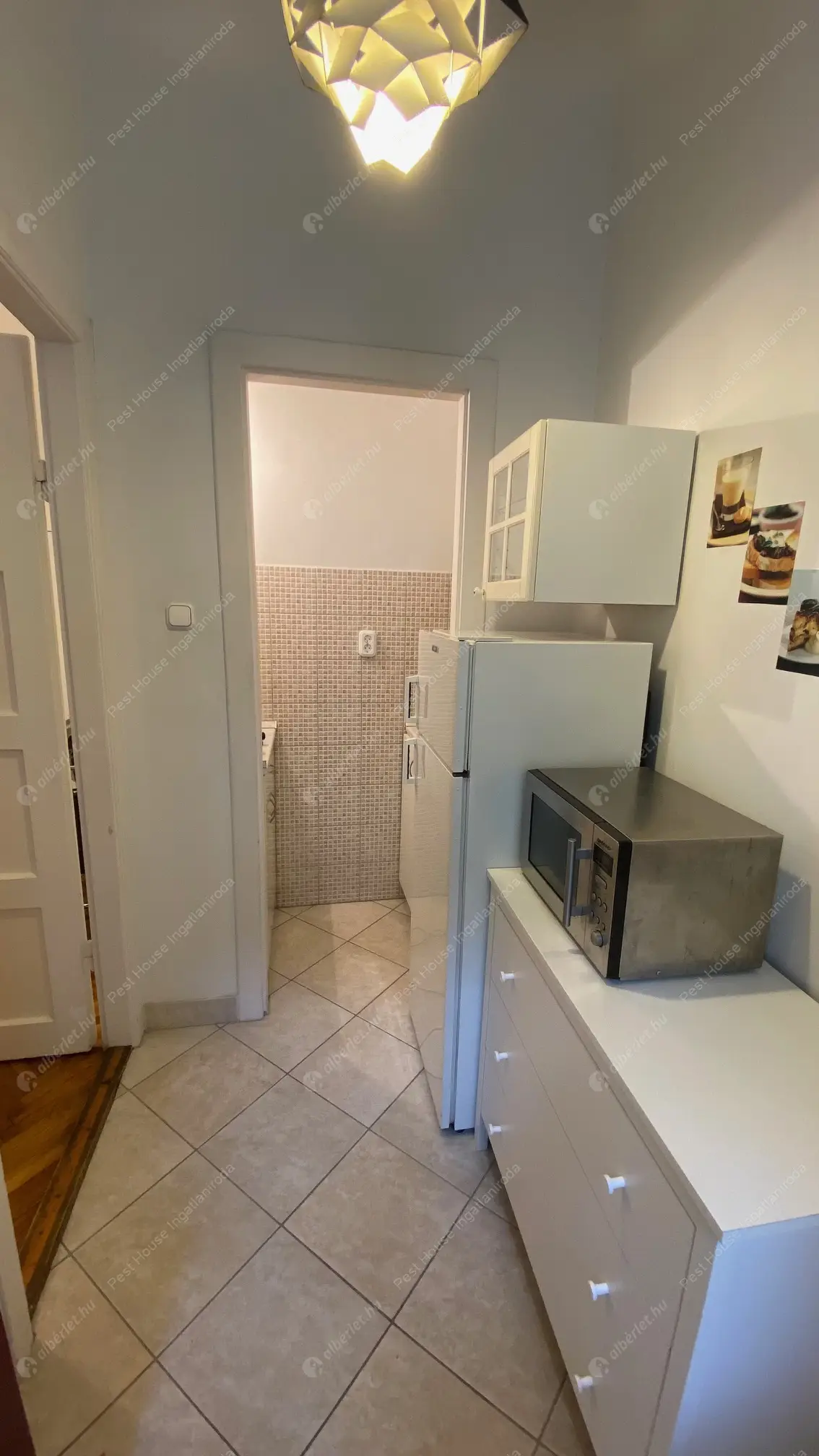 Kiadó albérlet 170000 Ft/hó áron: Budapest, I. kerület  Attila út. Mérete: 27 nm, 1 szobás | Alberlet.hu - 6580423