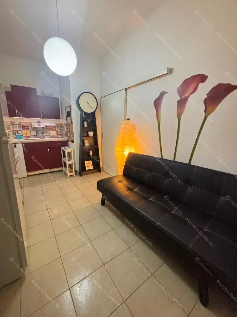 Kiadó albérlet 174000 Ft/hó áron: Budapest, I. kerület  Attila út. Mérete: 28 nm, 1 szobás | Alberlet.hu - 6666531