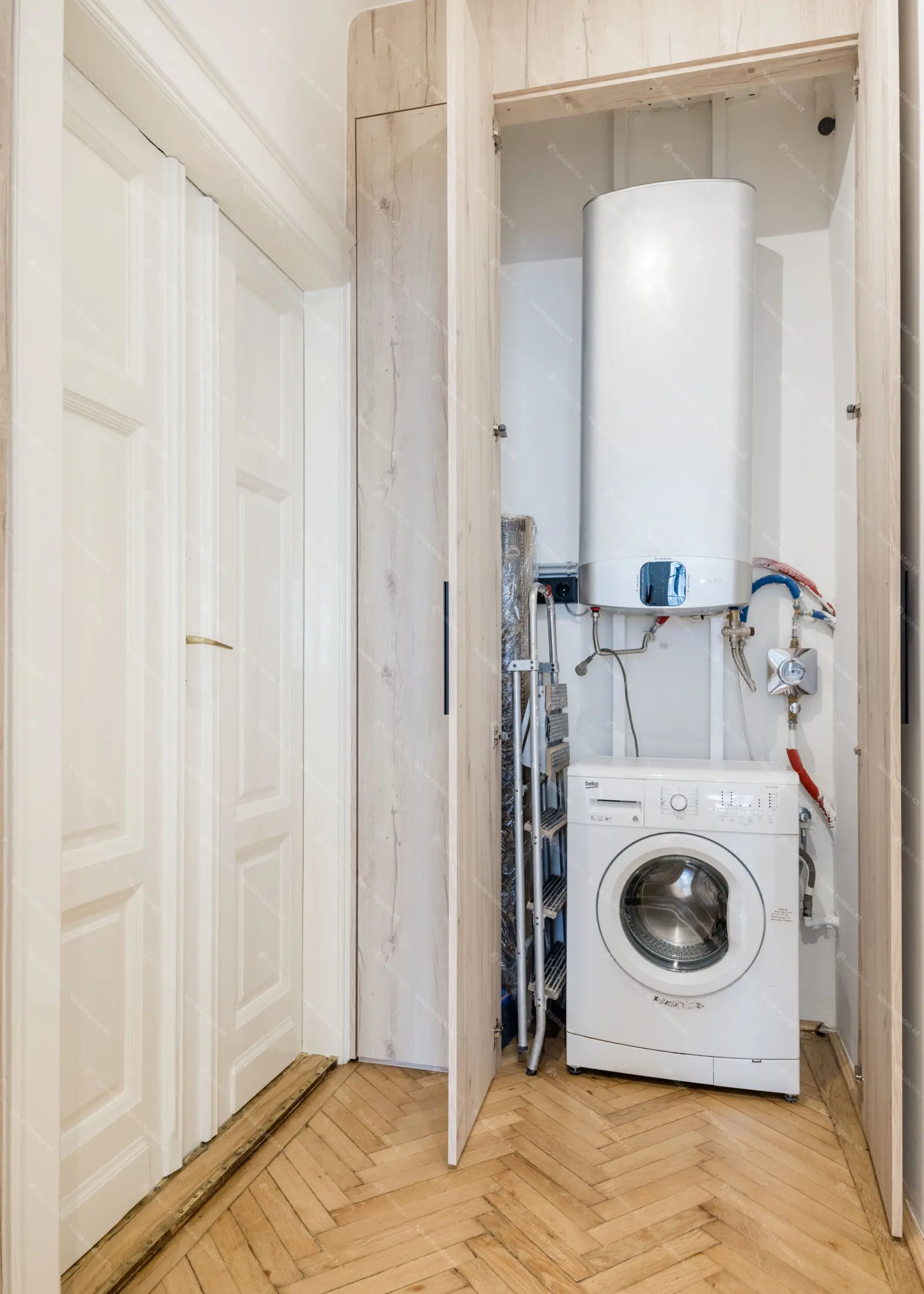 Kiadó albérlet 220000 Ft/hó áron: Budapest, I. kerület  Attila út. Mérete: 32 nm, 1 szobás | Alberlet.hu - 6657520