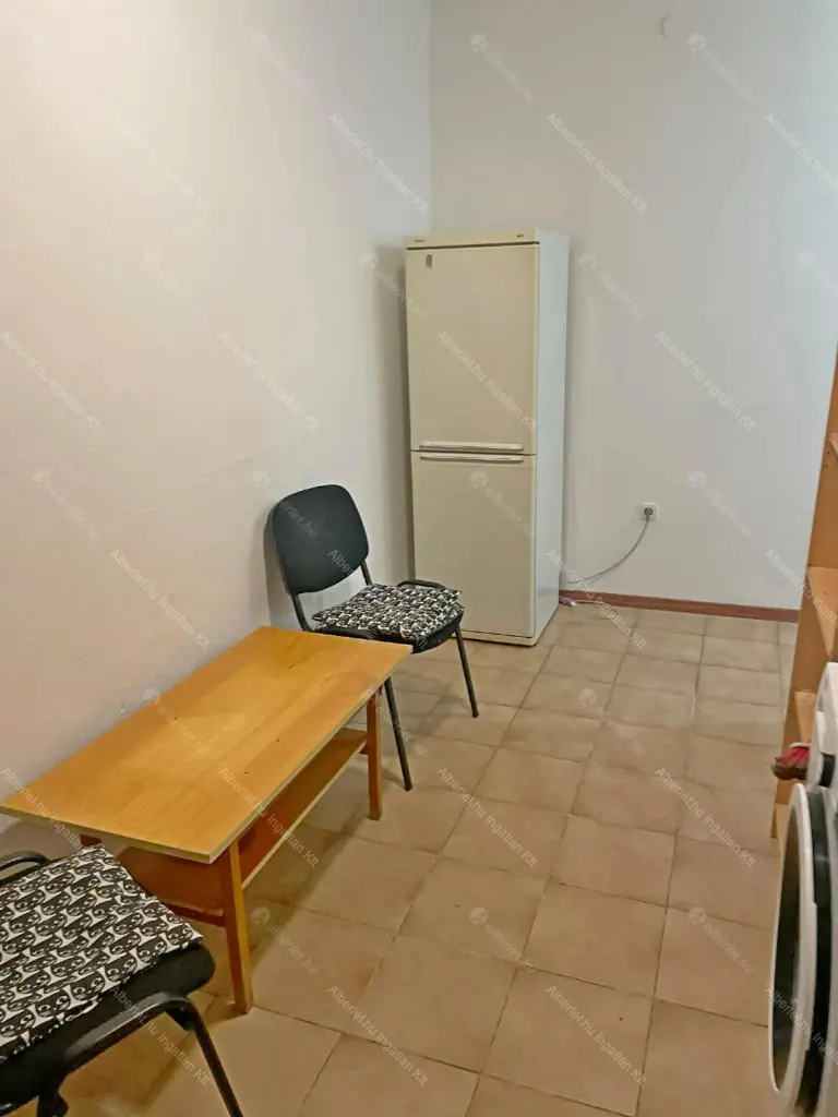 Kiadó albérlet 200000 Ft/hó áron: Budapest, I. kerület  Attila út. Mérete: 36 nm, 1 szobás | Alberlet.hu - 6648973