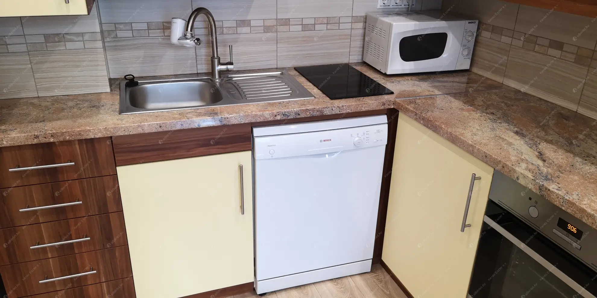 Kiadó albérlet 260000 Ft/hó áron: Budapest, I. kerület  Attila út. Mérete: 41 nm, 2 szobás | Alberlet.hu - 6581020