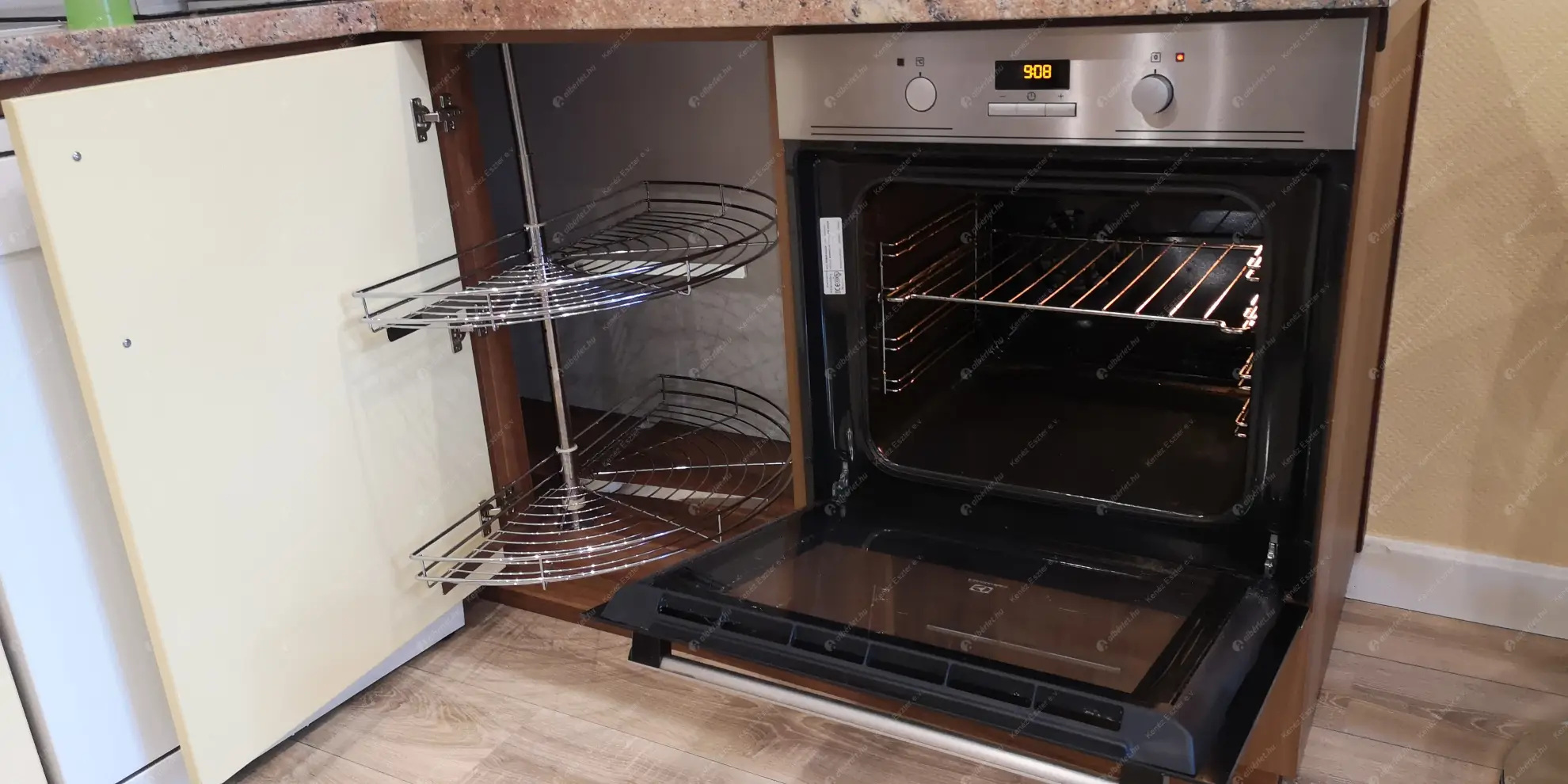 Kiadó albérlet 260000 Ft/hó áron: Budapest, I. kerület  Attila út. Mérete: 41 nm, 2 szobás | Alberlet.hu - 6581022