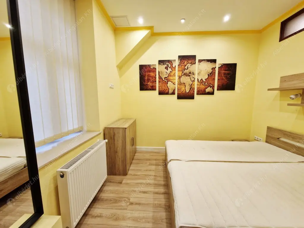 Kiadó albérlet 260000 Ft/hó áron: Budapest, I. kerület  Attila út. Mérete: 41 nm, 1 szobás | Alberlet.hu - 6596994