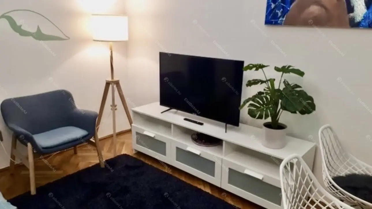 Kiadó albérlet 320000 Ft/hó áron: Budapest, I. kerület  Attila út. Mérete: 52 nm, 2 szobás | Alberlet.hu - 6676311