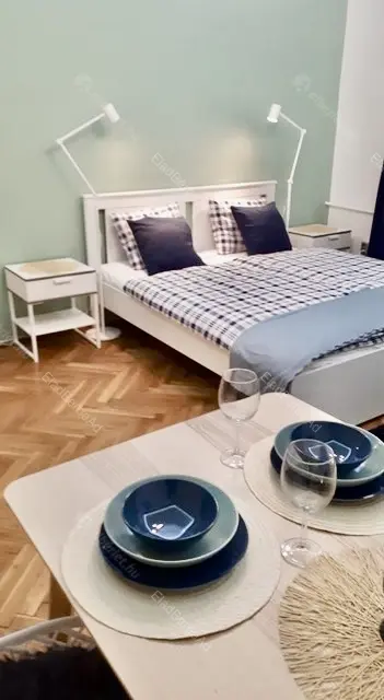 Kiadó albérlet 320000 Ft/hó áron: Budapest, I. kerület  Attila út. Mérete: 52 nm, 2 szobás | Alberlet.hu - 6676321