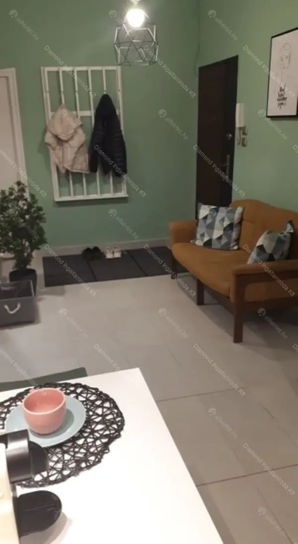 Kiadó albérlet 340000 Ft/hó áron: Budapest, I. kerület  Attila út. Mérete: 52 nm, 2 szobás | Alberlet.hu - 6659386