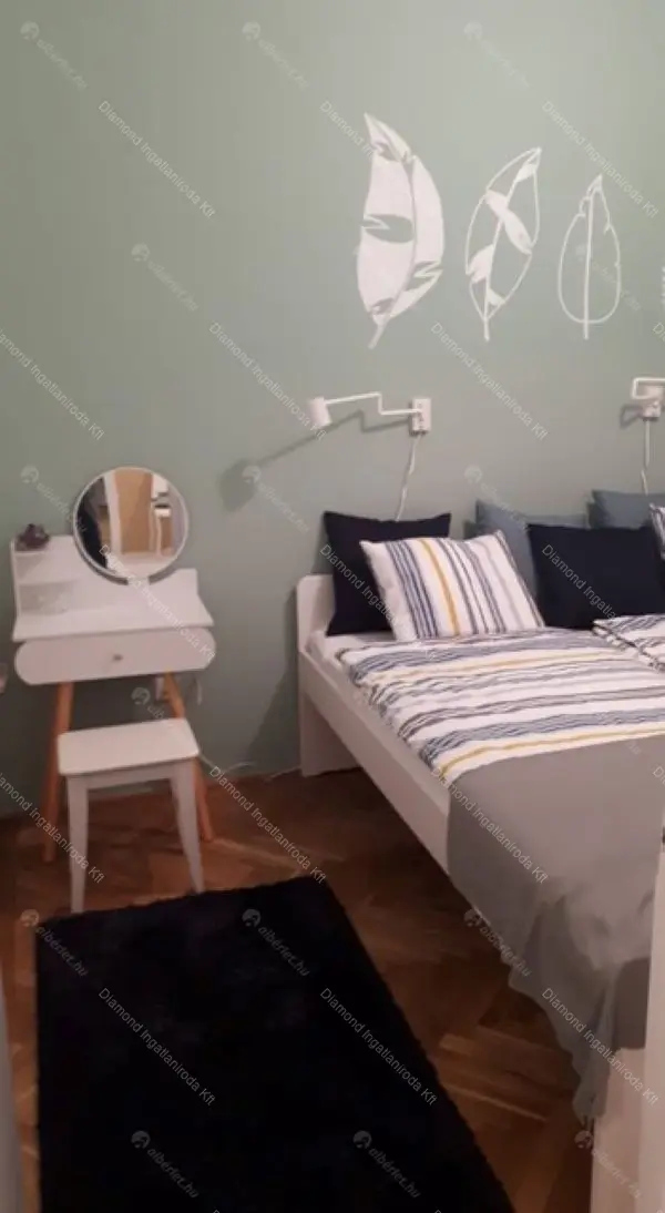 Kiadó albérlet 340000 Ft/hó áron: Budapest, I. kerület  Attila út. Mérete: 52 nm, 2 szobás | Alberlet.hu - 6659388