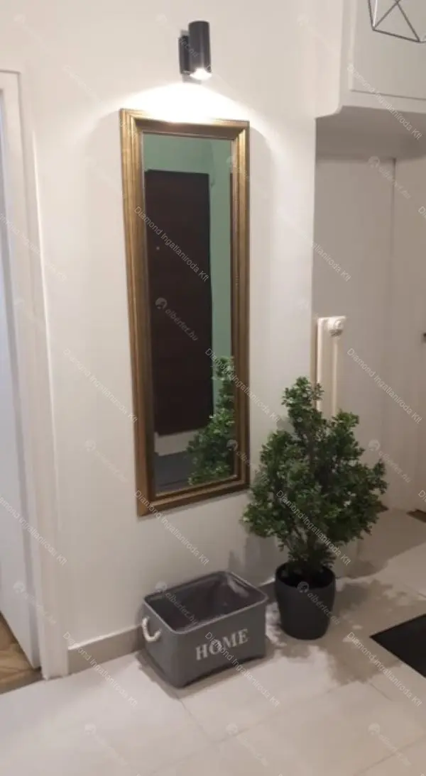 Kiadó albérlet 340000 Ft/hó áron: Budapest, I. kerület  Attila út. Mérete: 52 nm, 2 szobás | Alberlet.hu - 6659400