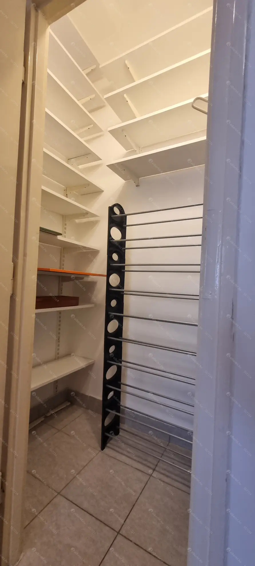 Kiadó albérlet 320000 Ft/hó áron: Budapest, I. kerület  Attila út. Mérete: 60 nm, 2 szobás | Alberlet.hu - 6624233