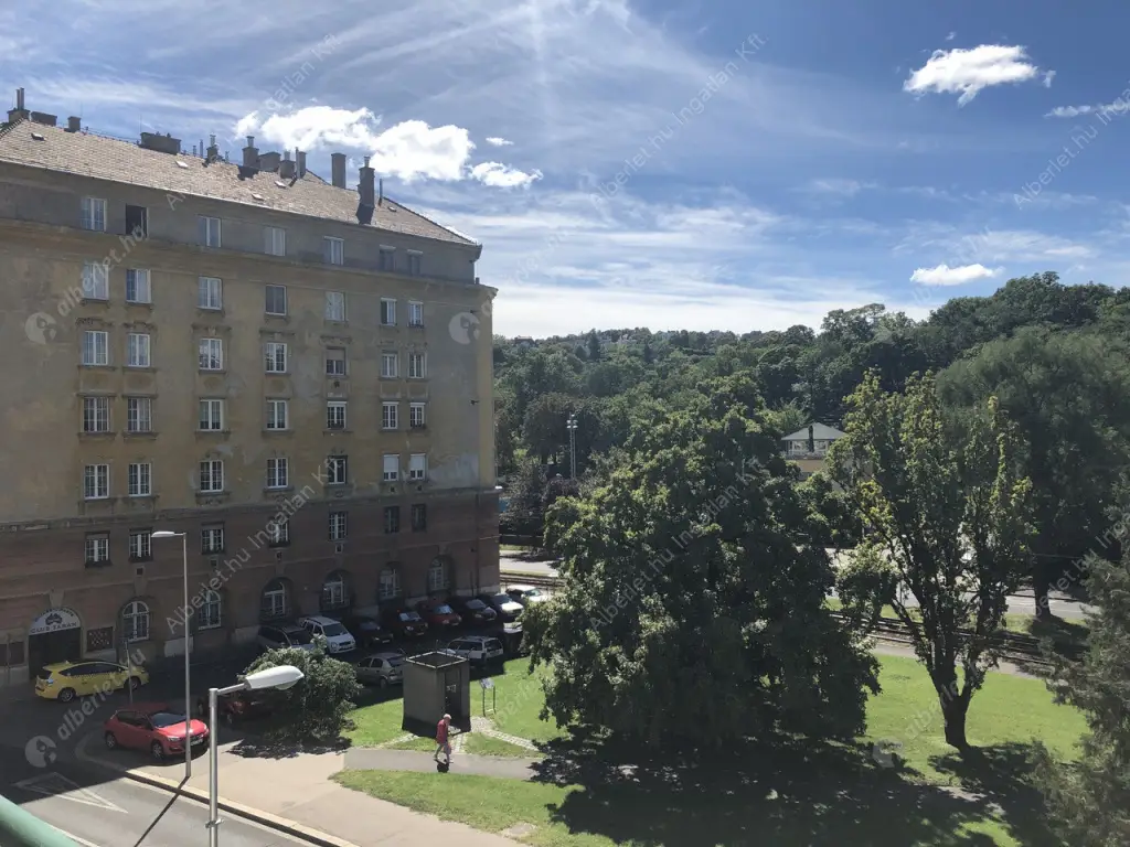 Kiadó albérlet 280000 Ft/hó áron: Budapest, I. kerület  Attila út. Mérete: 64 nm, 2 szobás | Alberlet.hu - 6111790