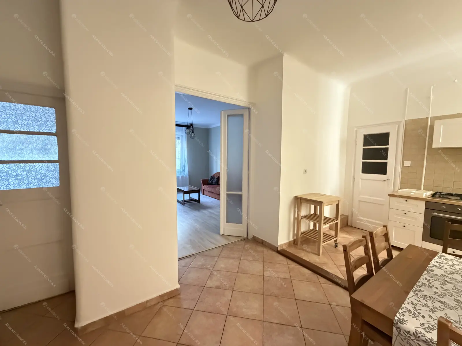 Kiadó albérlet 270000 Ft/hó áron: Budapest, I. kerület  Attila út. Mérete: 72 nm, 2 szobás | Alberlet.hu - 6702738