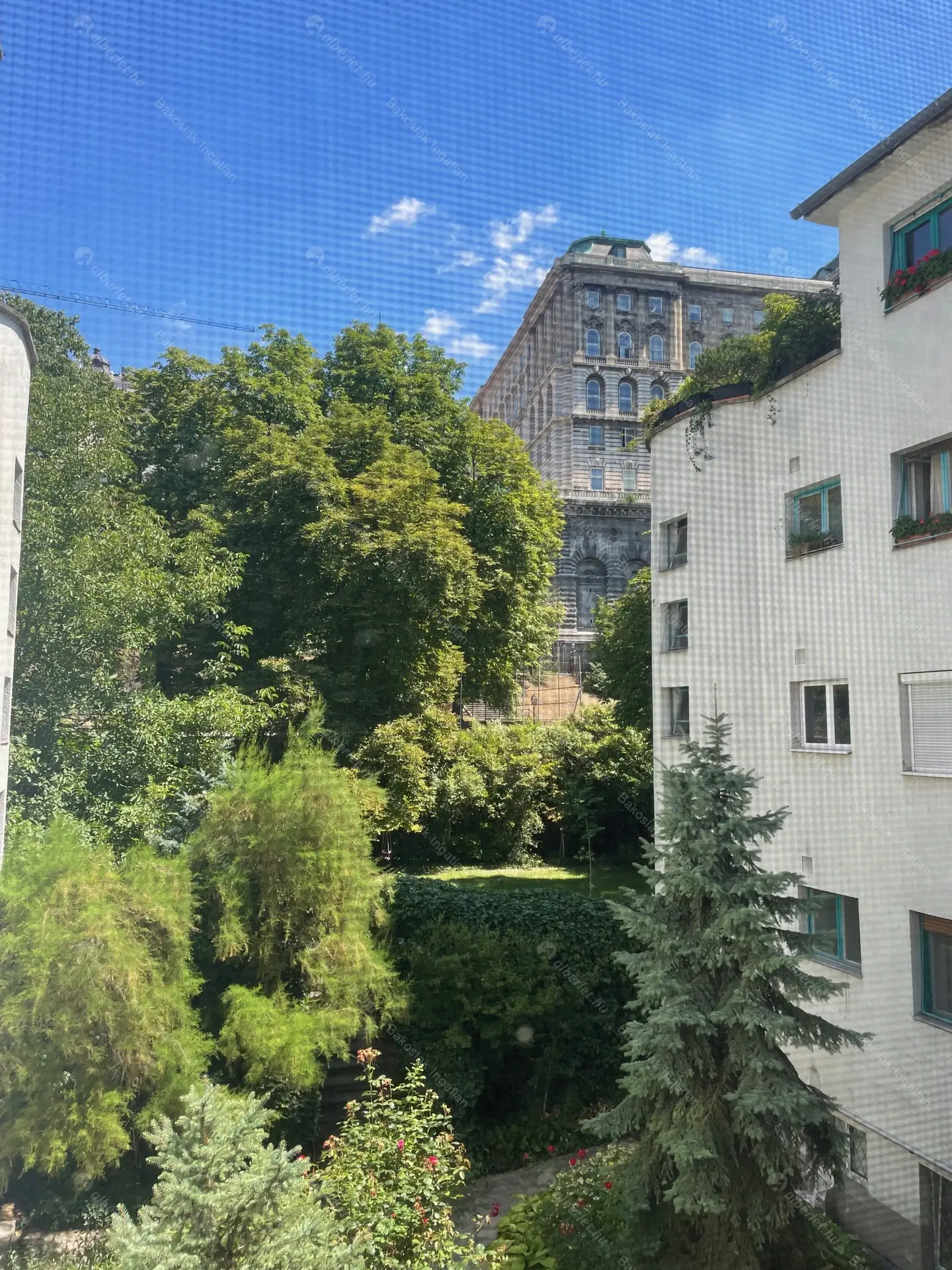 Kiadó albérlet 300000 Ft/hó áron: Budapest, I. kerület  Attila út. Mérete: 76 nm, 2 szobás | Alberlet.hu - 6488556