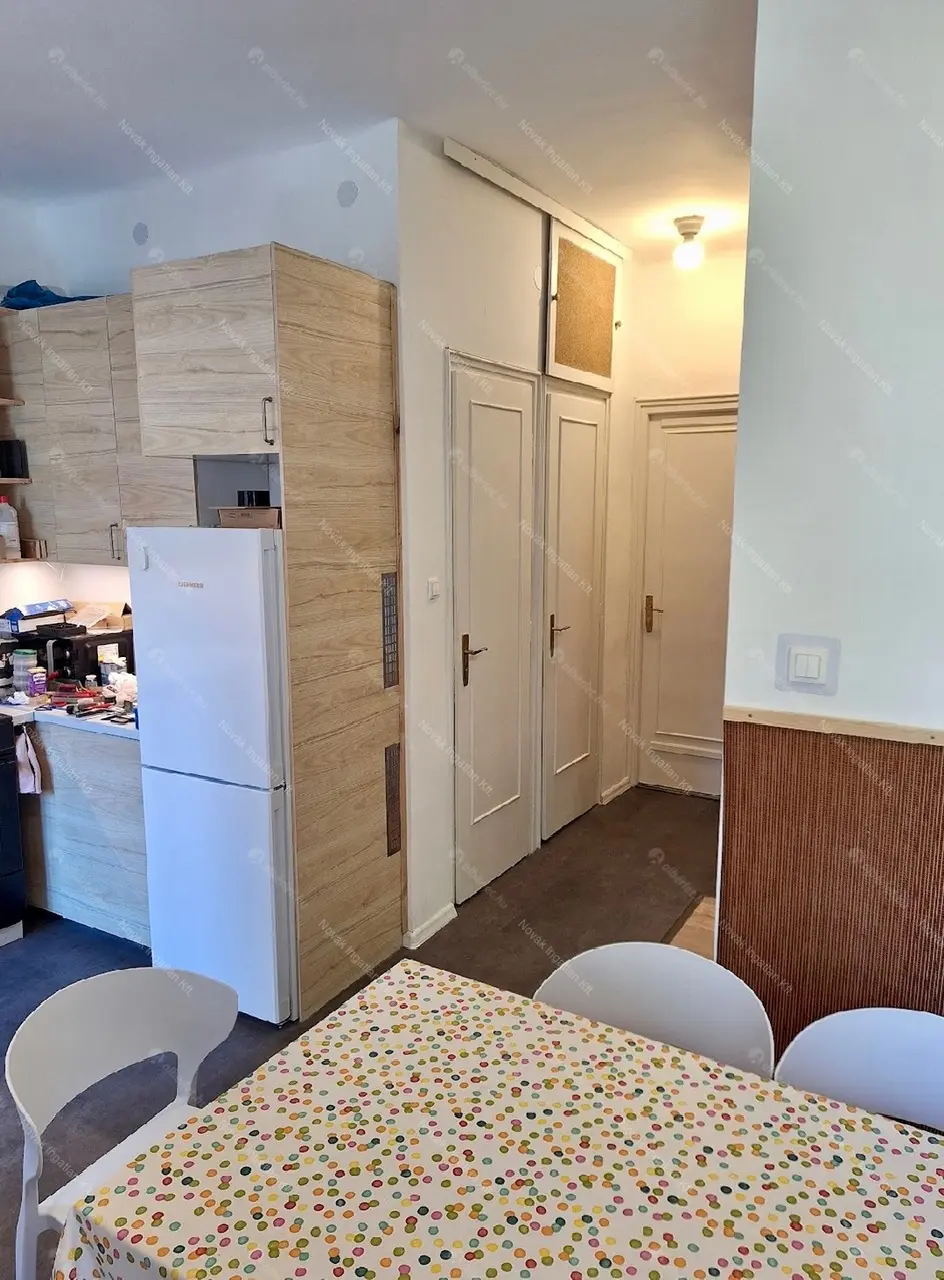 Kiadó albérlet 330000 Ft/hó áron: Budapest, I. kerület  Attila út. Mérete: 83 nm, 2 szobás | Alberlet.hu - 6661288