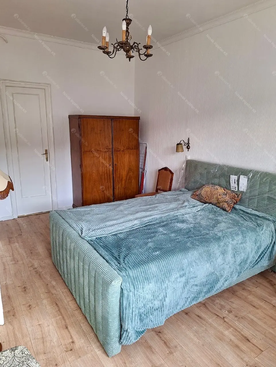 Kiadó albérlet 330000 Ft/hó áron: Budapest, I. kerület  Attila út. Mérete: 83 nm, 2 szobás | Alberlet.hu - 6661319