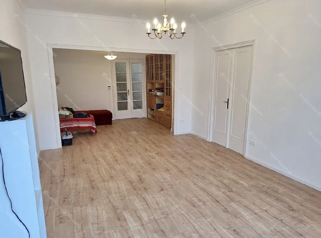 Kiadó albérlet 330000 Ft/hó áron: Budapest, I. kerület  Attila út. Mérete: 83 nm, 2 szobás | Alberlet.hu - 6661326