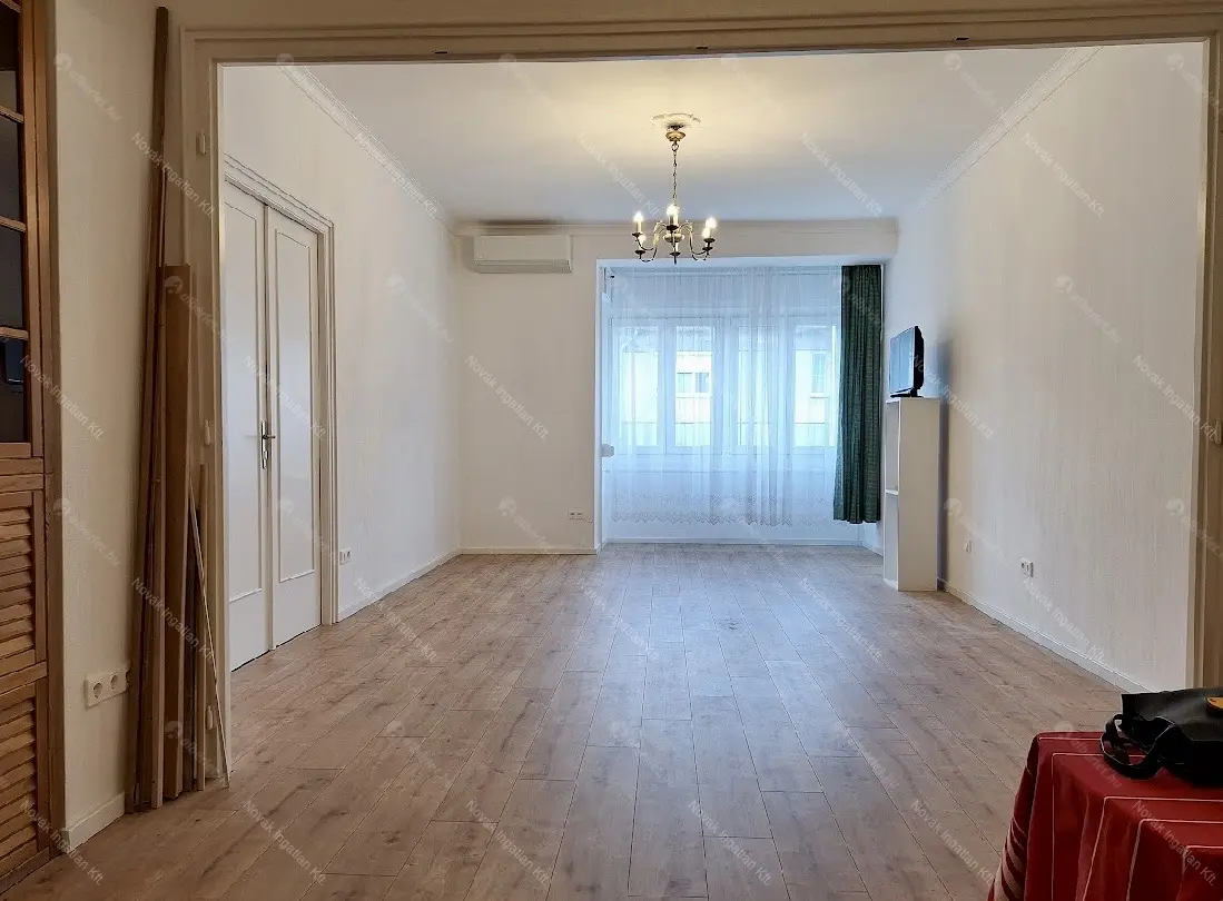 Kiadó albérlet 330000 Ft/hó áron: Budapest, I. kerület  Attila út. Mérete: 83 nm, 2 szobás | Alberlet.hu - 6661327