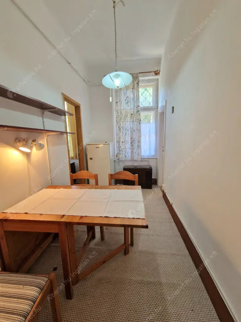 Kiadó albérlet 210000 Ft/hó áron: Budapest, I. kerület  Avar utca. Mérete: 39 nm, 1 szobás | Alberlet.hu - 6573710