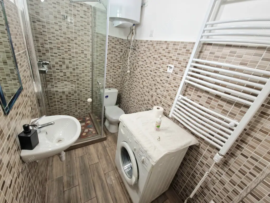 Kiadó albérlet 210000 Ft/hó áron: Budapest, I. kerület  Avar utca. Mérete: 39 nm, 1 szobás | Alberlet.hu - 6573721